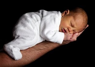 Thumbnail for the post titled: 15 raisons pour lesquelles les gens aiment les coachs du sommeil pour enfant.